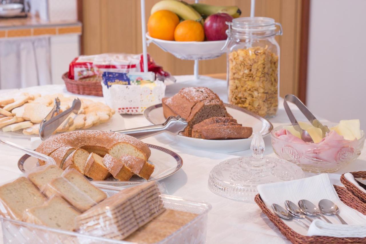 Nell'isola Bed & Breakfast *
